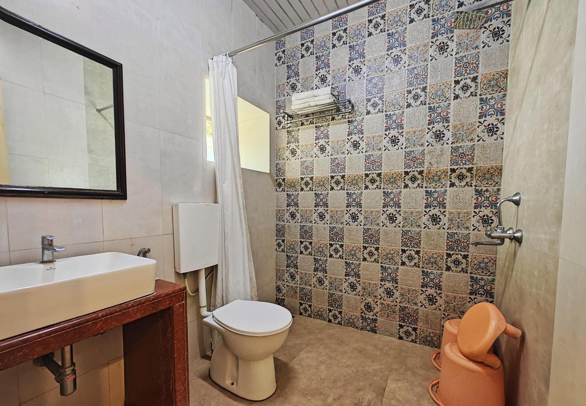 Hotel Saraswati Mount Abu Dış mekan fotoğraf