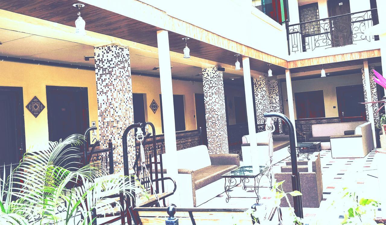 Hotel Saraswati Mount Abu Dış mekan fotoğraf